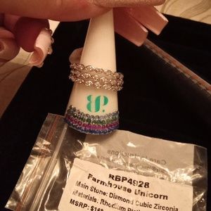 Beautiful Three bands ring farmhouse unicorn diamond cubic zirconia rhodium plat